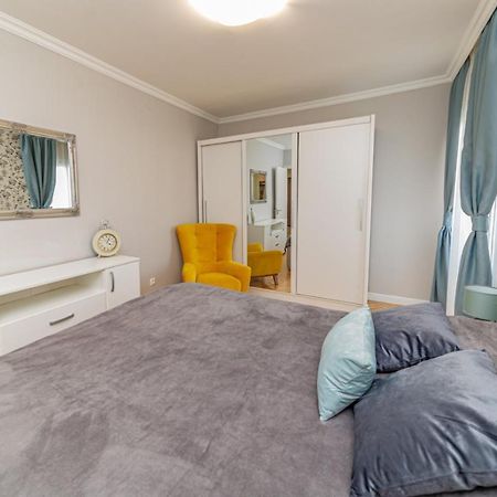 City Center De Lux Apartment Bar Εξωτερικό φωτογραφία